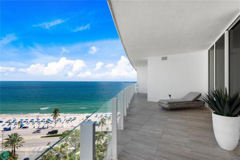  Condo & Townhome Photos