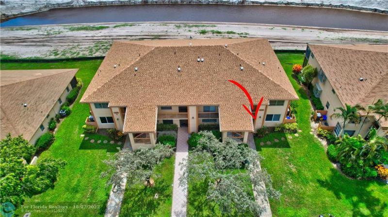  Condo & Townhome Photos