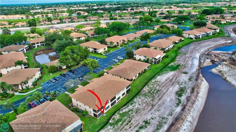  Condo & Townhome Photos