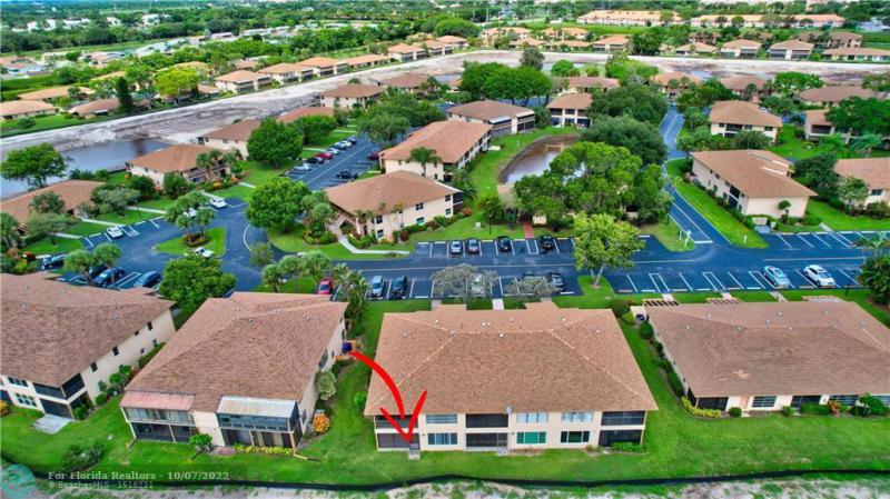  Condo & Townhome Photos