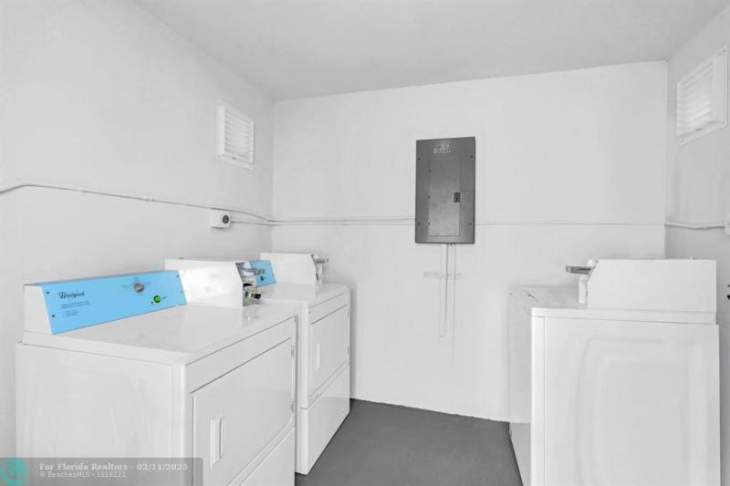 Duplex, Triplex and Fourplex Images