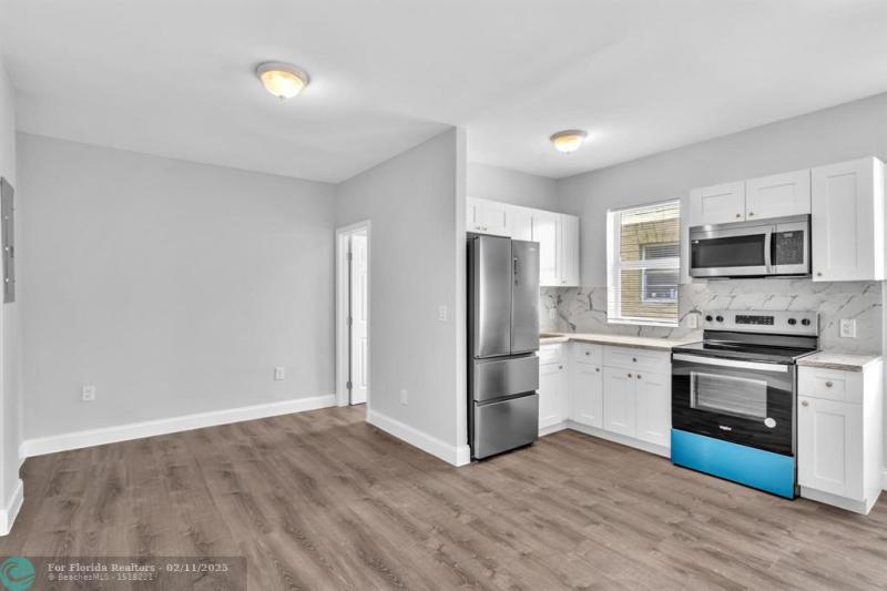 Duplex, Triplex and Fourplex Images