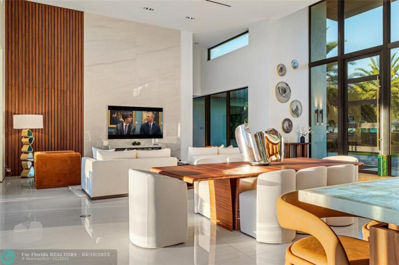  Single Family Homes Photo 14: 4460 NE 31st Ave  Lighthouse Point,  FL 33064