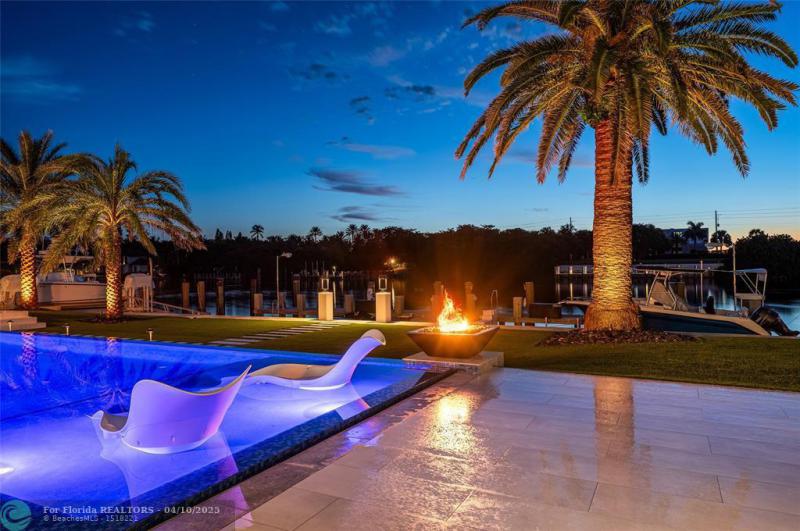  Single Family Homes Photo 54: 4460 NE 31st Ave  Lighthouse Point,  FL 33064