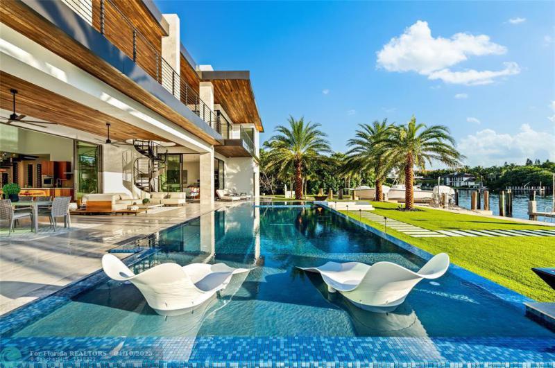  Single Family Homes Photo 57: 4460 NE 31st Ave  Lighthouse Point,  FL 33064