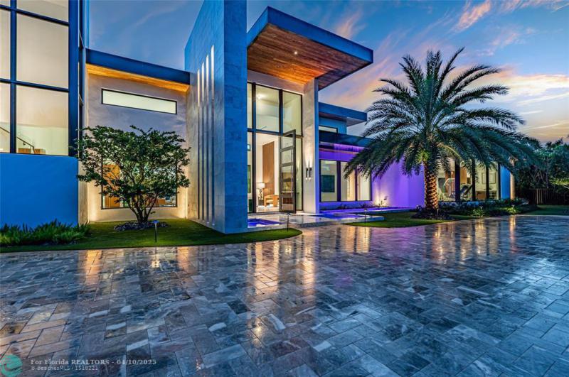  Single Family Homes Photo 6: 4460 NE 31st Ave  Lighthouse Point,  FL 33064