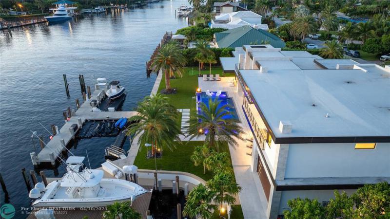  Single Family Homes Photo 63: 4460 NE 31st Ave  Lighthouse Point,  FL 33064