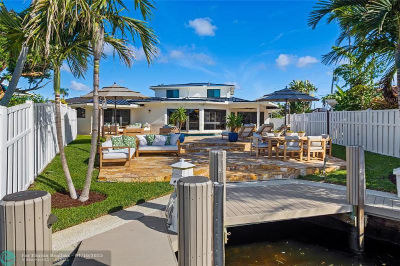  Single Family Homes Photo 36: 1100 SE 15th Ave  Deerfield Beach,  FL 33441