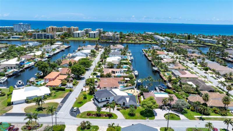  Single Family Homes Photo 42: 1100 SE 15th Ave  Deerfield Beach,  FL 33441