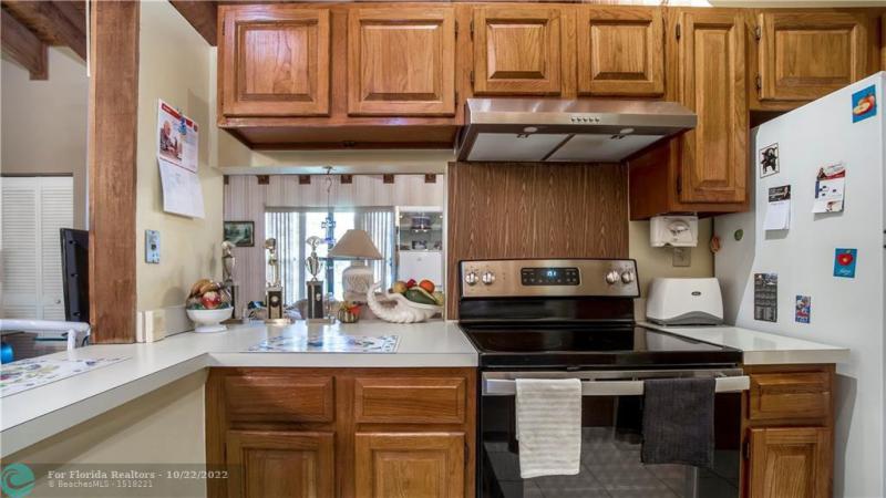  Condo & Townhome Photos