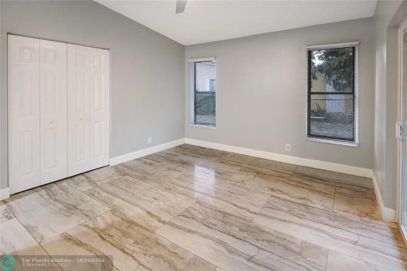 Duplex, Triplex and Fourplex Images