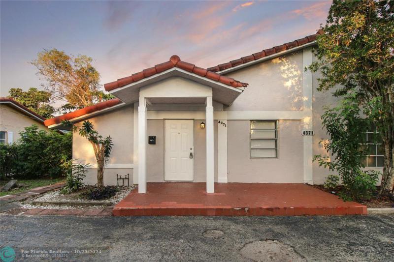 Duplex, Triplex and Fourplex Images