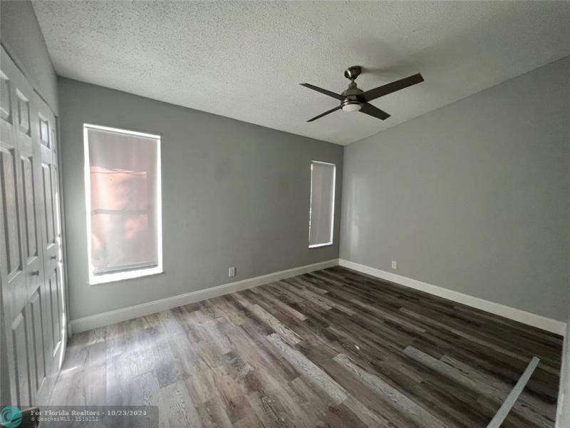 Duplex, Triplex and Fourplex Images