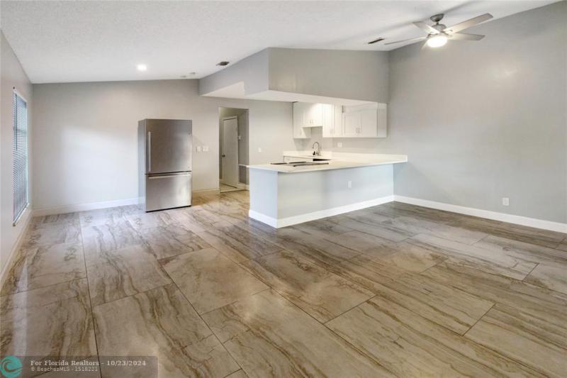 Duplex, Triplex and Fourplex Images