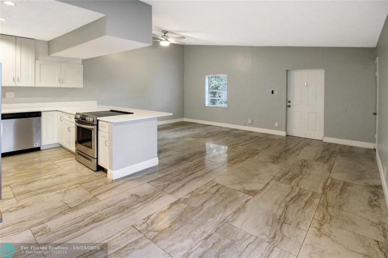 Duplex, Triplex and Fourplex Images