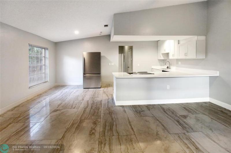 Duplex, Triplex and Fourplex Images