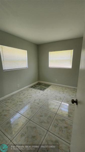 Duplex, Triplex and Fourplex Images