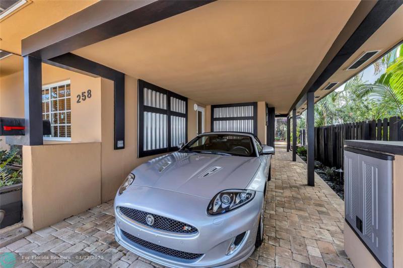 Duplex, Triplex and Fourplex Images