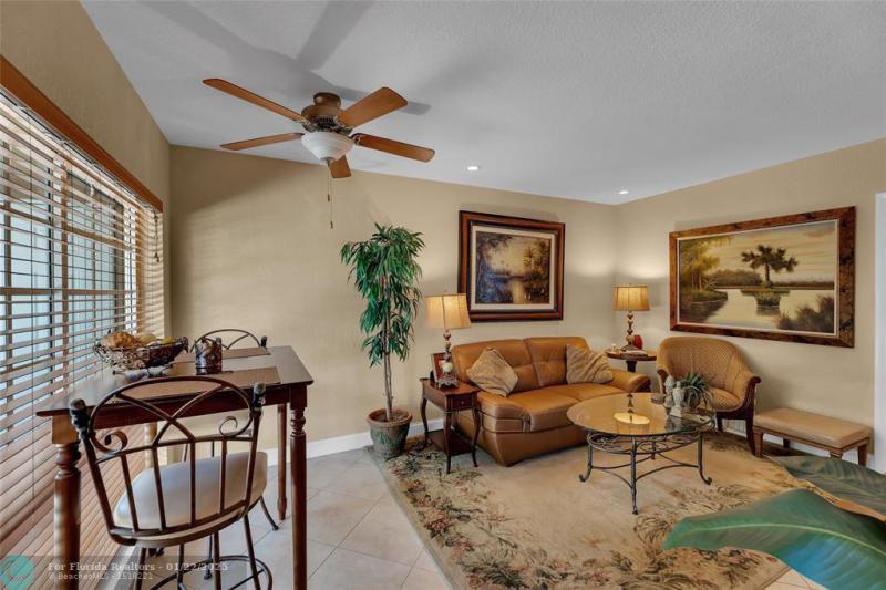 Duplex, Triplex and Fourplex Images