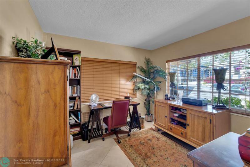 Duplex, Triplex and Fourplex Images