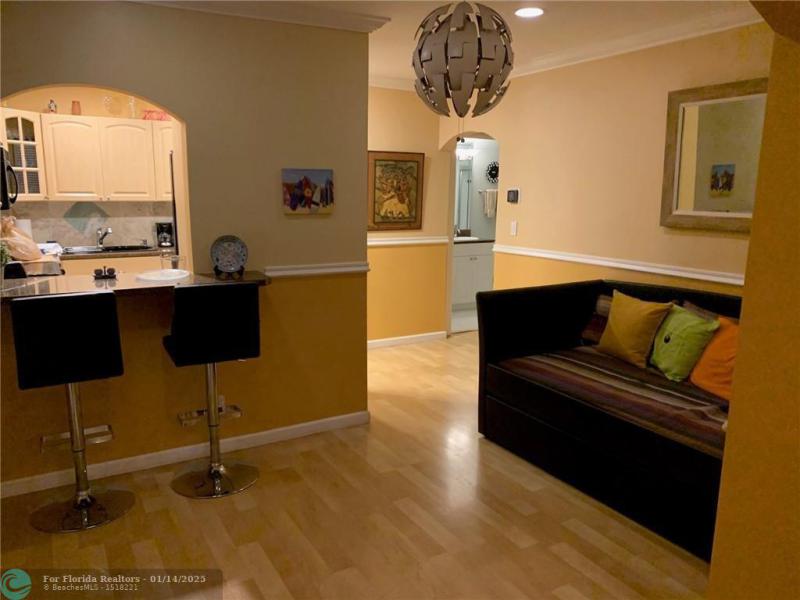 Duplex, Triplex and Fourplex Images