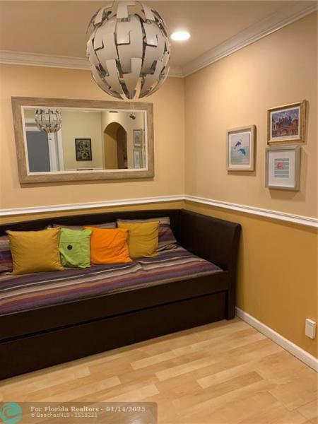 Duplex, Triplex and Fourplex Images