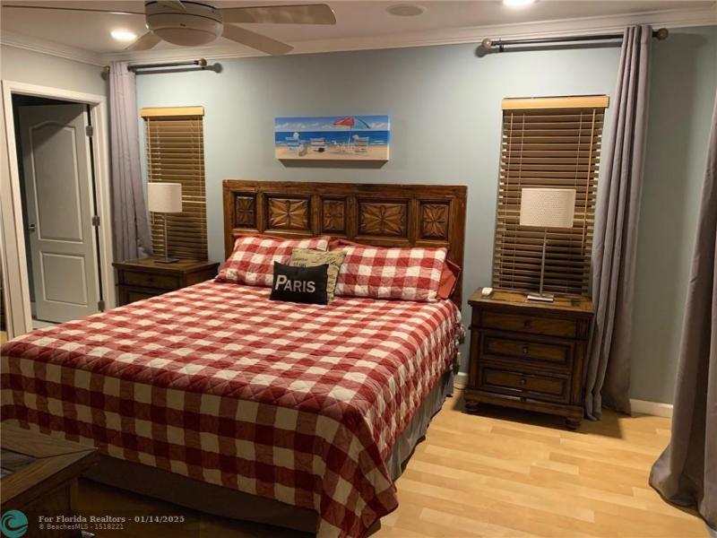 Duplex, Triplex and Fourplex Images