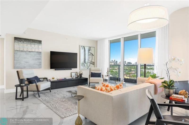  Condo & Townhome Photos