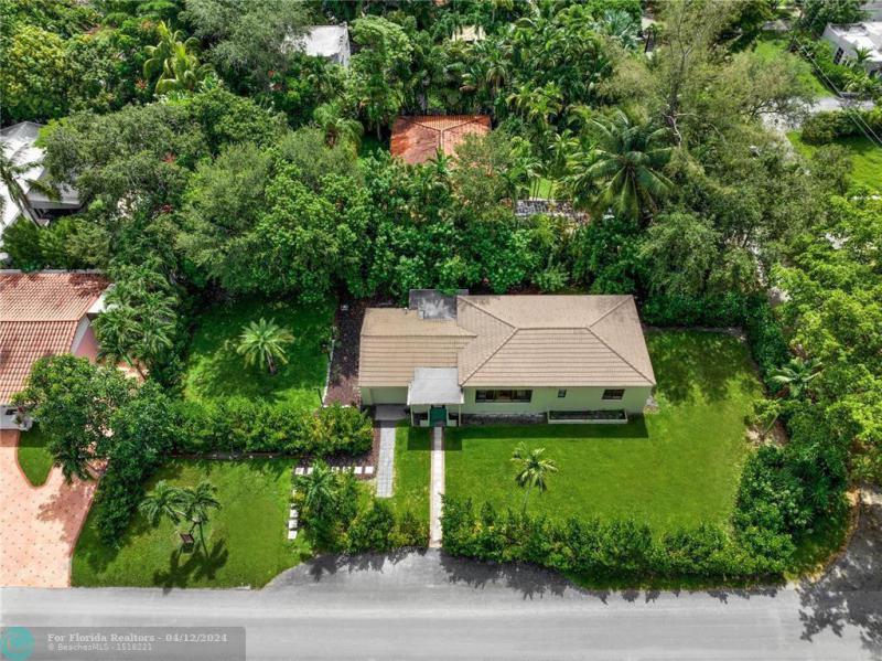 First Photo for Home For Sale at 11705 NE 7th Ave Biscayne Park, FL. 33161