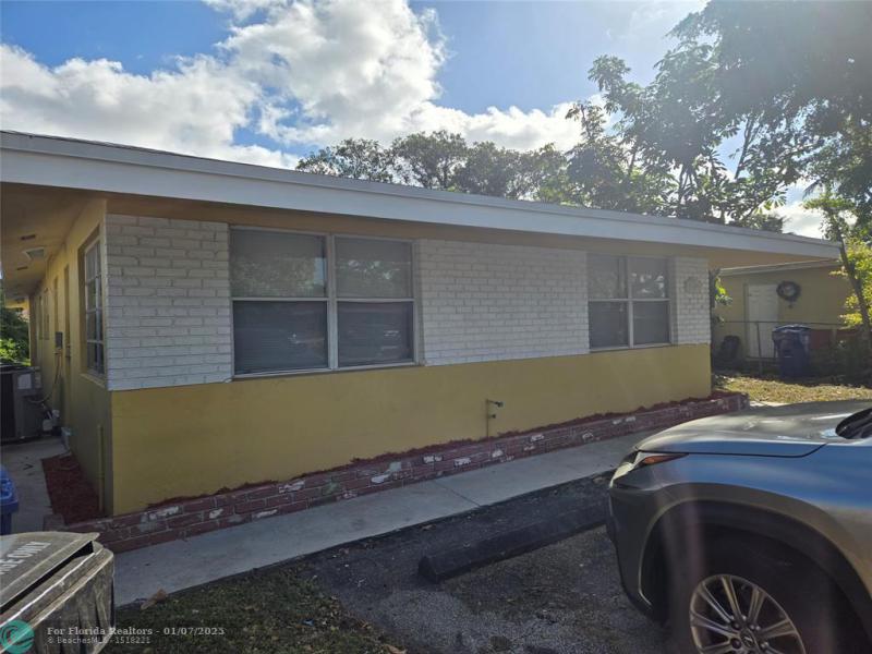 Duplex, Triplex and Fourplex Images