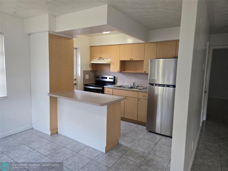 Duplex, Triplex and Fourplex Images