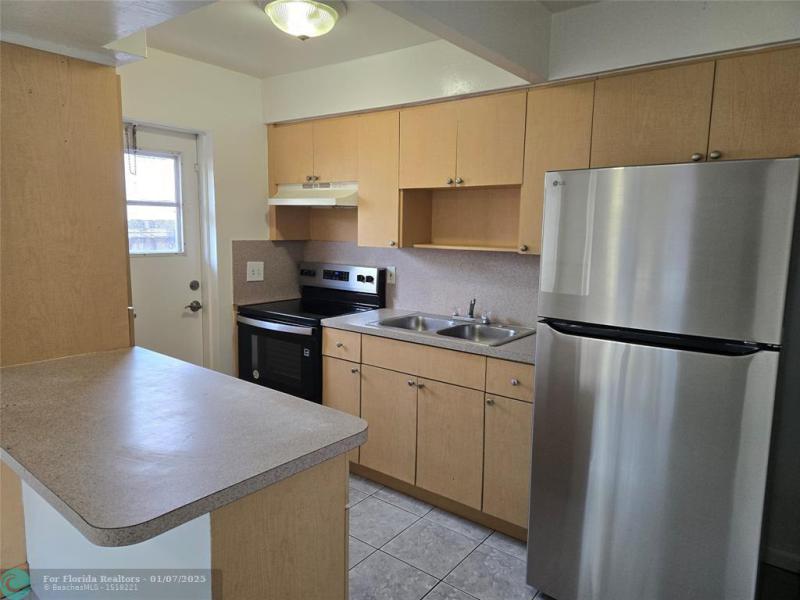 Duplex, Triplex and Fourplex Images