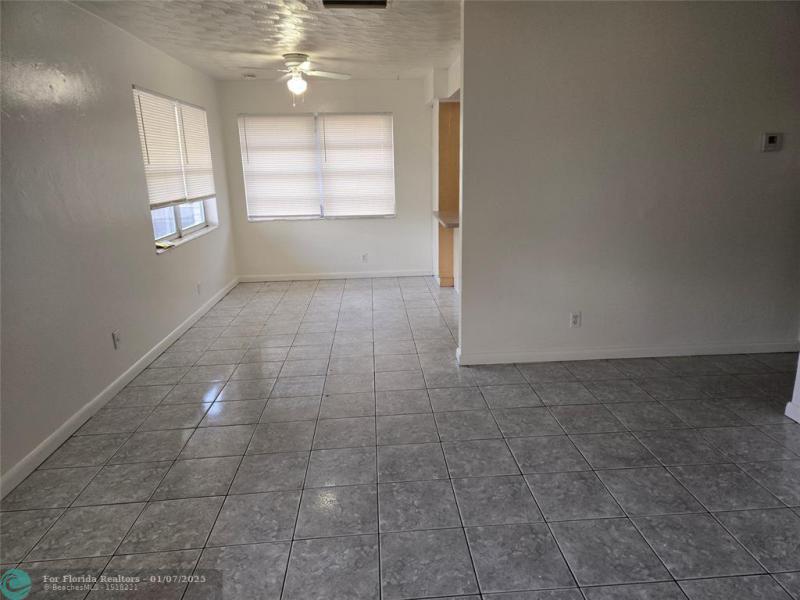 Duplex, Triplex and Fourplex Images