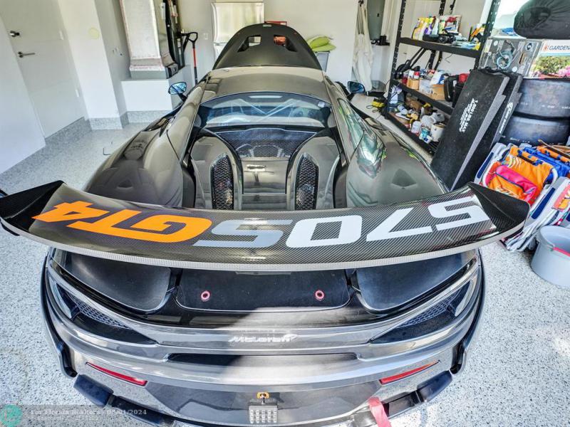  Single Family Homes Photo 51: 35 CASTLE HARBOR ISLE  Fort Lauderdale,  FL 33308