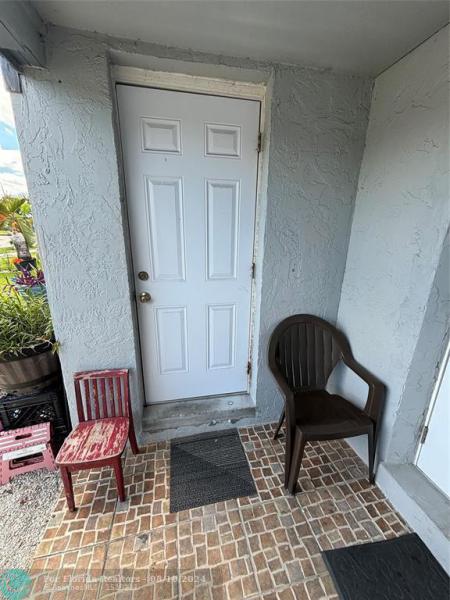 Single Family Homes Photo 20: 716 NW 7th Ct  Florida City,  FL 33034