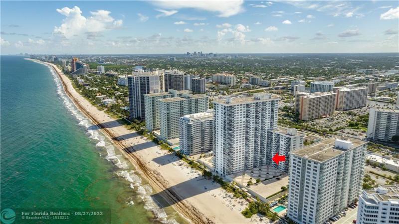  Condo & Townhome Photos