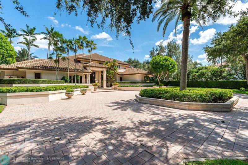  Single Family Homes Photo 7: 2696 Boot Ln  Weston,  FL 33331