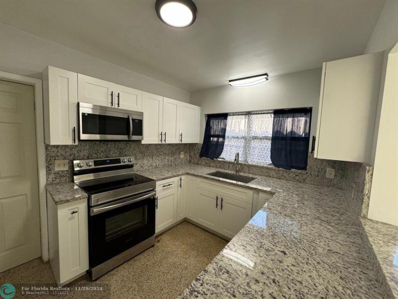 Duplex, Triplex and Fourplex Images