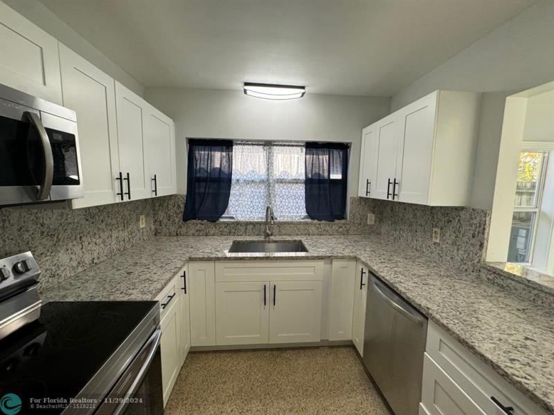 Duplex, Triplex and Fourplex Images