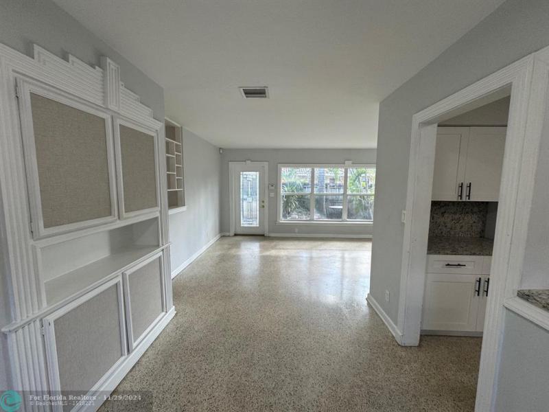 Duplex, Triplex and Fourplex Images