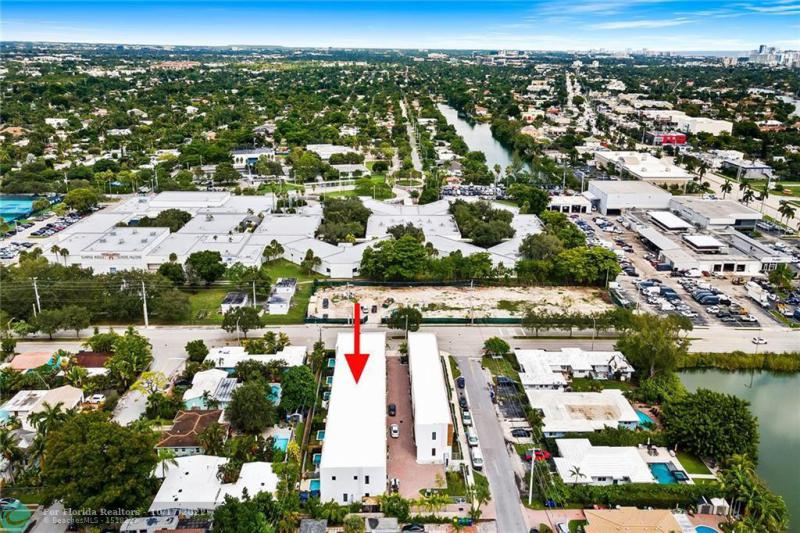 Condo & Townhome Photos
