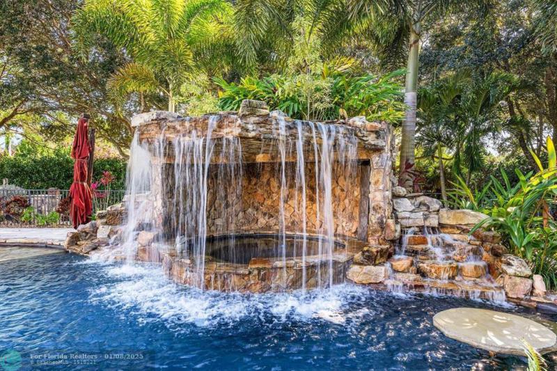  Single Family Homes Photo 11: 7600 W Upper Ridge Dr  Parkland,  FL 33067