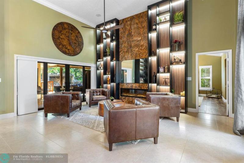  Single Family Homes Photo 14: 7600 W Upper Ridge Dr  Parkland,  FL 33067