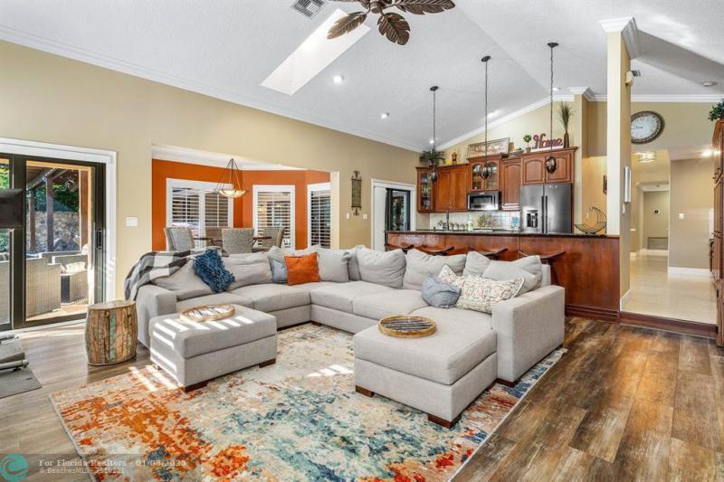  Single Family Homes Photo 21: 7600 W Upper Ridge Dr  Parkland,  FL 33067