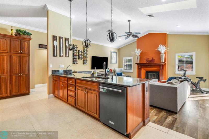  Single Family Homes Photo 23: 7600 W Upper Ridge Dr  Parkland,  FL 33067