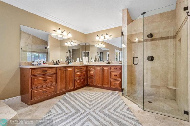  Single Family Homes Photo 27: 7600 W Upper Ridge Dr  Parkland,  FL 33067