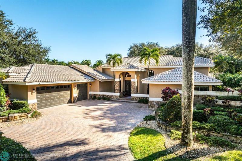  Single Family Homes Photo 3: 7600 W Upper Ridge Dr  Parkland,  FL 33067