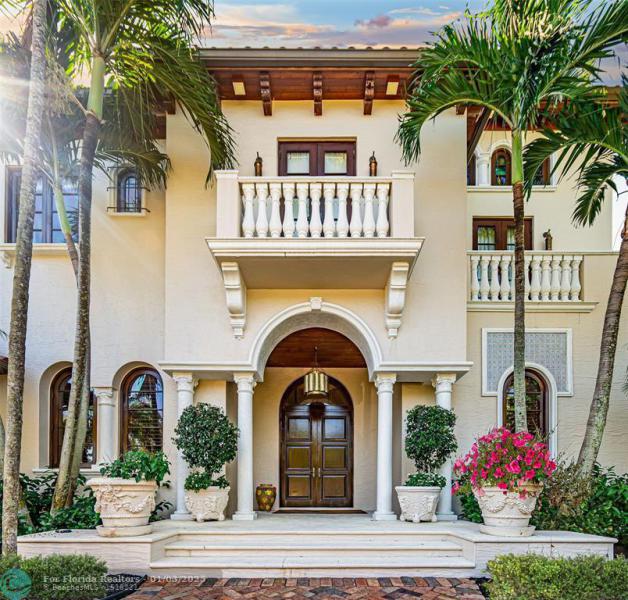  Single Family Homes Photo 11: 2530 Laguna Dr  Fort Lauderdale,  FL 33316