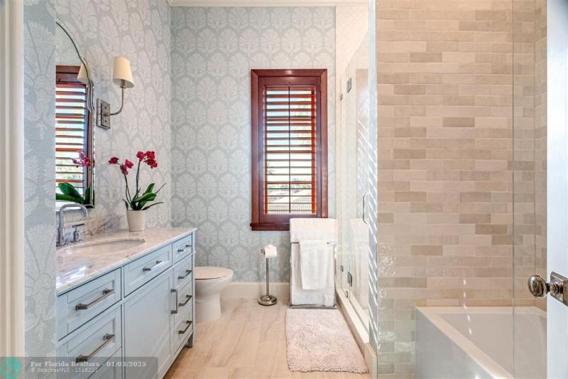  Single Family Homes Photo 51: 2530 Laguna Dr  Fort Lauderdale,  FL 33316