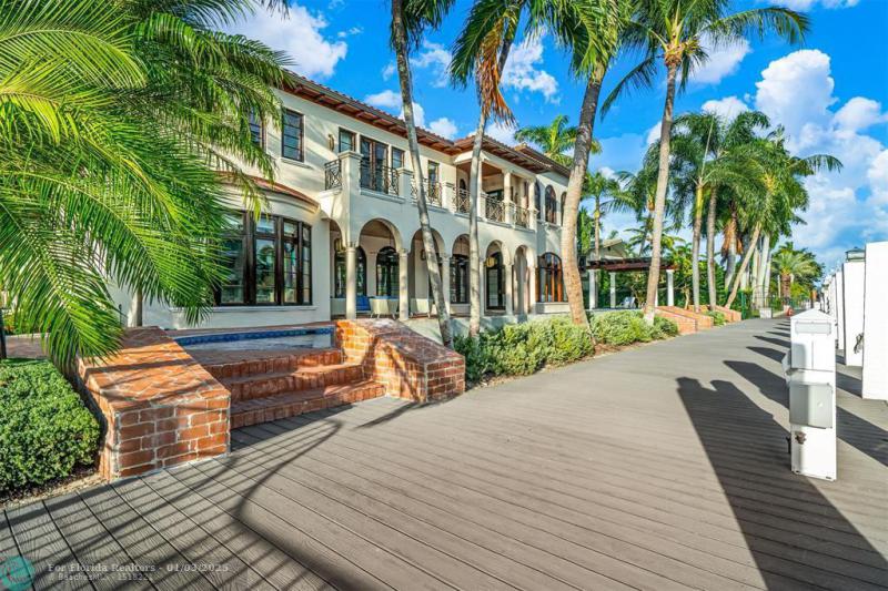  Single Family Homes Photo 65: 2530 Laguna Dr  Fort Lauderdale,  FL 33316